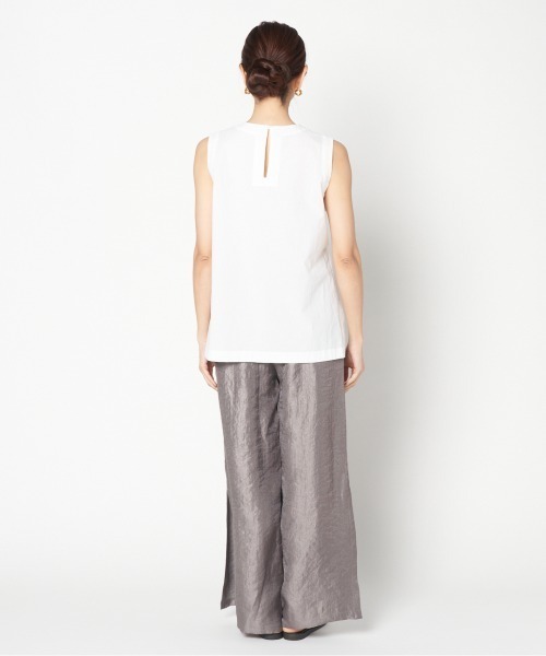 HELIOPOLE（エリオポール）の「SIDE SLIT SLEEVELESS BLOUSE（シャツ/ブラウス・レディース・ホワイト/ブルー系その他・38）」の11枚目の写真