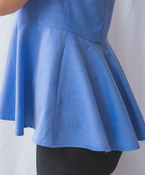 NARACAMICIE(ナラカミーチェ)の「【NARACAMICIE】オックスフォードペプラム半袖ブラウス(シャツ/ブラウス・レディース・ホワイト/レッド/ブルー・M/L/XL)」の13枚目の写真