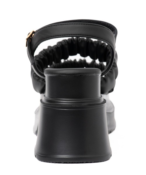 R&E（アールアンドイー）の「【R&E】wee willie シャーリングWストラップ厚底モールドサンダル（サンダル・レディース・アイボリー/ブラック・M/L/S）」の21枚目の写真