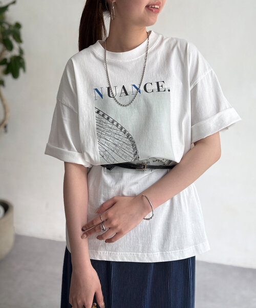 Chez toi(シェトワ)の「フォト×ロゴT(Tシャツ/カットソー・レディース・オフホワイト/チャコールグレー/ブラック・FREE)」の2枚目の写真
