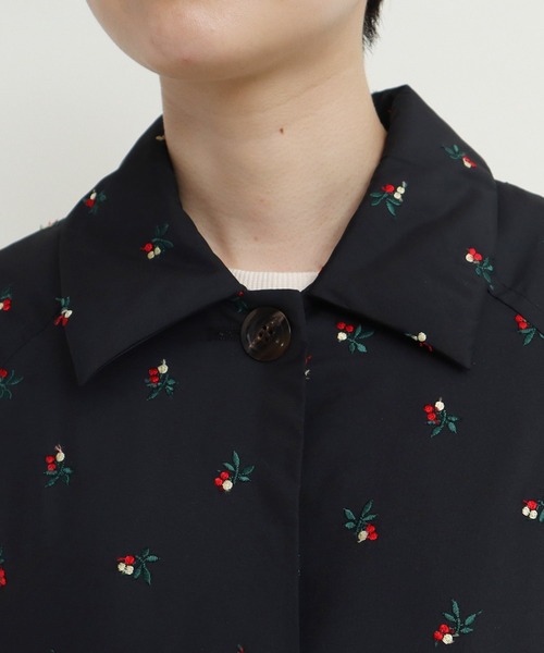 CHILD WOMAN(チャイルドウーマン)の「EVOダウン 小花刺繍ステンコート(ステンカラーコート・レディース・ブラック/カーキ・FREE)」の18枚目の写真