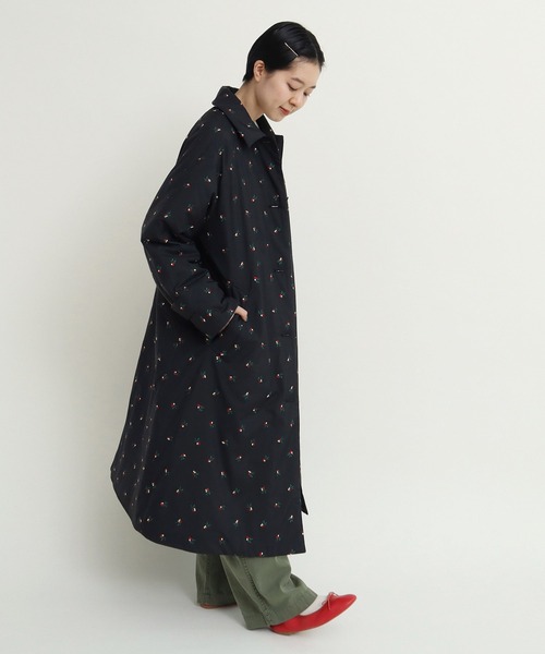 EVOダウン 小花刺繍ステンコート（ステンカラーコート）｜CHILD WOMAN