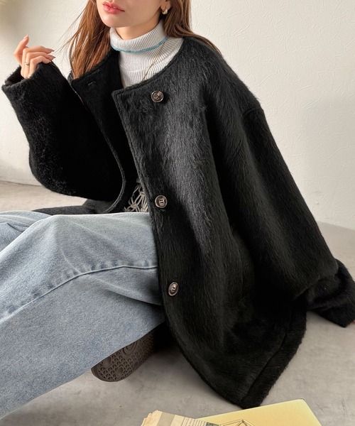 classicalelf（クラシカルエルフ）の「リラックス感漂うゆったり大人シルエット。ムードをまとう。ミックスシャギーミドルコート（ノーカラーコート・レディース・ブラック/ブラウン/グレー・LARGE/X-LARGE/MEDIUM/SMALL）」の8枚目の写真