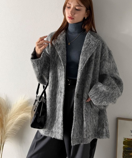 classicalelf（クラシカルエルフ）の「リラックス感漂うゆったり大人シルエット。ムードをまとう。ミックスシャギーミドルコート（ノーカラーコート・レディース・ブラック/ブラウン/グレー・LARGE/X-LARGE/MEDIUM/SMALL）」の12枚目の写真