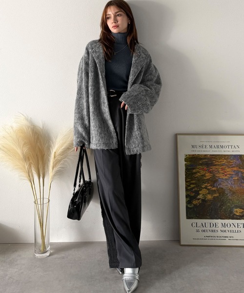 classicalelf（クラシカルエルフ）の「リラックス感漂うゆったり大人シルエット。ムードをまとう。ミックスシャギーミドルコート（ノーカラーコート・レディース・ブラック/ブラウン/グレー・LARGE/X-LARGE/MEDIUM/SMALL）」の16枚目の写真