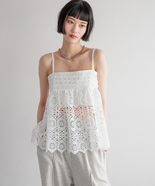 LOWRYS FARM（ローリーズファーム）の「バテンレースキャミ 496451（キャミソール・レディース・ブラック/ホワイト/ブラウン・FREE）」の7枚目の写真