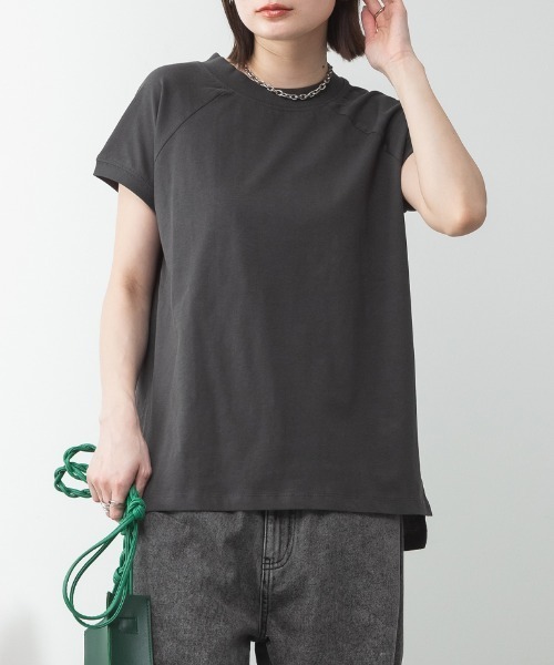 RCD(アールシーディー)の「【コットン100% 二の腕すっきり 】コットン100% クルーネックフレンチスリーブTシャツ 半袖(Tシャツ/カットソー・レディース・モカ/ミント/ブラック×ホワイト/ブラック/ホワイト×ブラック/オフホワイト/チャコールグレー/ホワイト系その他5・F)」の13枚目の写真