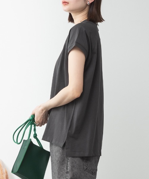 RCD(アールシーディー)の「【コットン100% 二の腕すっきり 】コットン100% クルーネックフレンチスリーブTシャツ 半袖(Tシャツ/カットソー・レディース・モカ/ミント/ブラック×ホワイト/ブラック/ホワイト×ブラック/オフホワイト/チャコールグレー/ホワイト系その他5・F)」の15枚目の写真