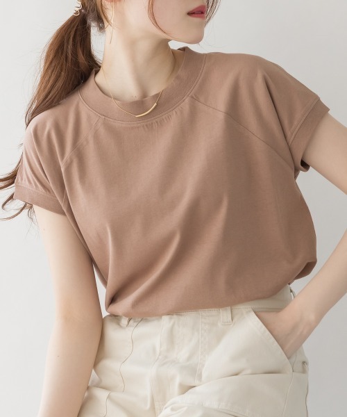 RCD(アールシーディー)の「【コットン100% 二の腕すっきり 】コットン100% クルーネックフレンチスリーブTシャツ 半袖(Tシャツ/カットソー・レディース・モカ/ミント/ブラック×ホワイト/ブラック/ホワイト×ブラック/オフホワイト/チャコールグレー/ホワイト系その他5・F)」の11枚目の写真