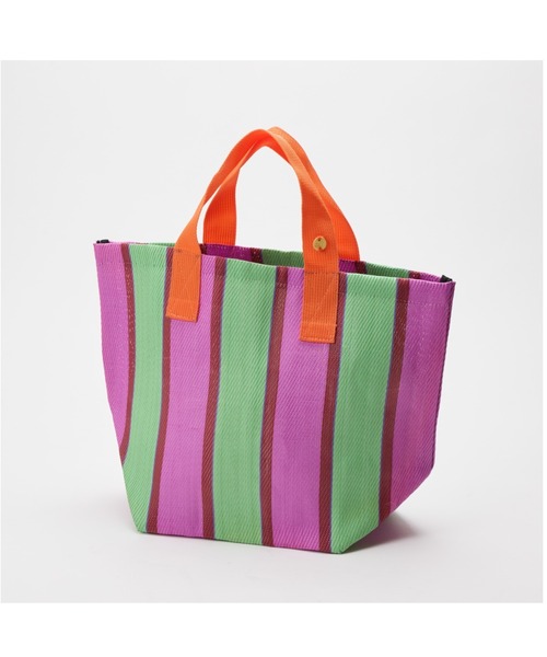 LILA&FLEUR(リラアンドフルール)の「Daily Tote Bag(トートバッグ・レディース・サックスブルー系/オレンジ系その他/ホワイト×ブラック/イエロー× ブルー/ピンク系その他/グリーン×オレンジ・ONE SIZE)」の7枚目の写真