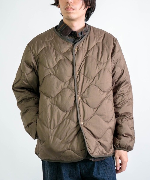 nanamica（ナナミカ）の「[nanamica] Reversible Down Cardigan / リバーシブルダウンカーディガン（ダウンジャケット/コート・メンズ・ネイビー/ブラウン・M/S）」の10枚目の写真