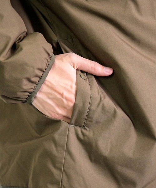 nanamica（ナナミカ）の「[nanamica] Reversible Down Cardigan / リバーシブルダウンカーディガン（ダウンジャケット/コート・メンズ・ネイビー/ブラウン・M/S）」の21枚目の写真