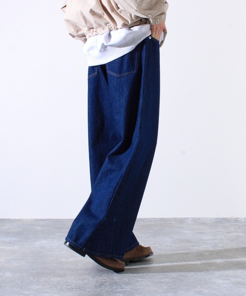 GLOSTER(グロスター)の「【WEB限定】2WAY バギーフレアデニム(デニムパンツ・メンズ・インディゴブルー/ブラック・マルチサイズ)」の11枚目の写真