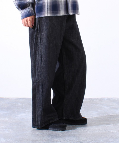 GLOSTER(グロスター)の「【WEB限定】2WAY バギーフレアデニム(デニムパンツ・メンズ・インディゴブルー/ブラック・マルチサイズ)」の21枚目の写真