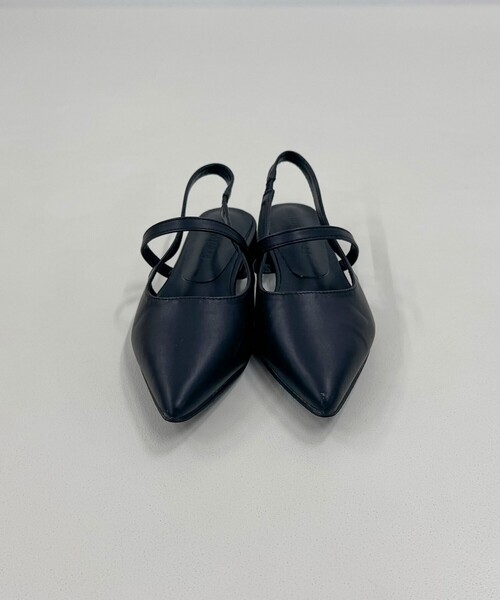 fredy emue（フレディエミュ）の「【haruセレクト】バックストラップポインテッドフラットサンダル（パンプス・レディース・ブラック・S/M/L）」の9枚目の写真
