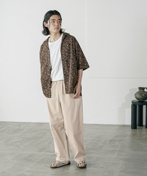 BAYFLOW（ベイフロー）の「コットンナイロンワイドテーパードパンツ（その他パンツ・メンズ・ナチュラル/ブラック・LARGE/MEDIUM）」の5枚目の写真