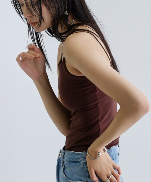 GALLEST(ギャレスト)の「【一部店舗限定】カップ付きバッククロスキャミソール(タンクトップ・レディース・ブラック/ブラウン系その他/ホワイト系・38)」の20枚目の写真