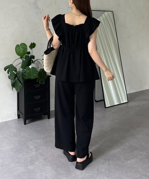 prose verse(プロズヴェール)の「フロントギャザーストレッチフリルペプラムオールインワン(つなぎ/オールインワン・レディース・ブラック・LARGE/MEDIUM/PL/PM)」の5枚目の写真