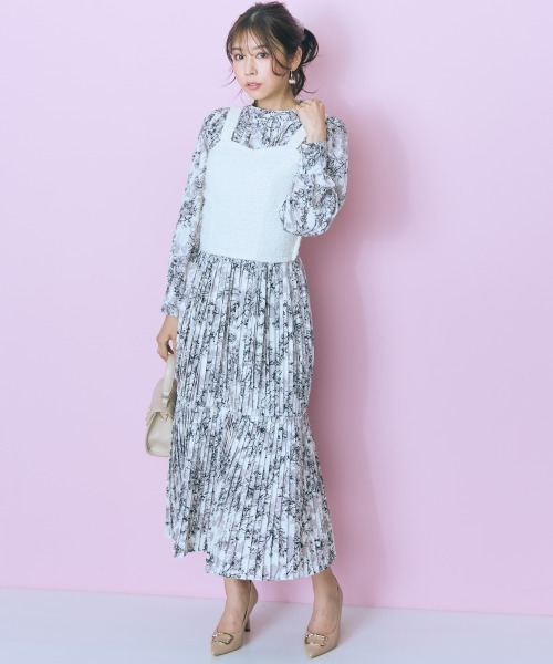 marun(マルン)の「<大きいサイズ>フラワープリントプリーツデザイン長袖ワンピース marun(ワンピース・レディース・ブルー系/グレー系/パープル系・5L/4L/3L/LL/L)」の21枚目の写真