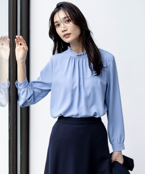 ANY SIS（エニィスィス）の「フリルネックスタンド ブラウス（シャツ/ブラウス・レディース・ホワイト系/スカイブルー系/ネイビー系・MEDIUM）」の9枚目の写真