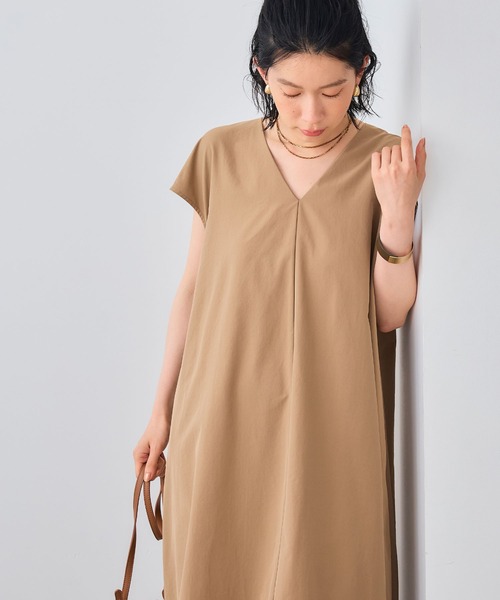 CROSS FUNCTION（クロスファンクション）の「《UV/吸水速乾》エブ楽 Vネックフレンチスリーブワンピース【CROSS FUNCTION/クロスファンクション】（ワンピース・レディース・ブラック/ベージュ・L/M）」の14枚目の写真