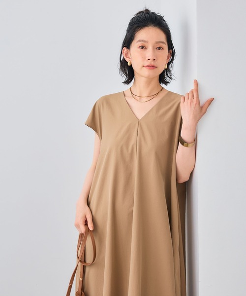 CROSS FUNCTION（クロスファンクション）の「《UV/吸水速乾》エブ楽 Vネックフレンチスリーブワンピース【CROSS FUNCTION/クロスファンクション】（ワンピース・レディース・ブラック/ベージュ・L/M）」の15枚目の写真