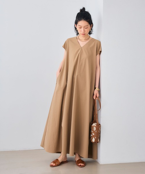 CROSS FUNCTION（クロスファンクション）の「《UV/吸水速乾》エブ楽 Vネックフレンチスリーブワンピース【CROSS FUNCTION/クロスファンクション】（ワンピース・レディース・ブラック/ベージュ・L/M）」の7枚目の写真