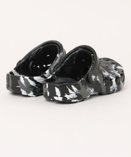 crocs（クロックス）の「《crocs》バヤ マーブル クロッグ（サンダル・メンズ・グレー系その他/ブラック×ホワイト/ベージュ系その他・23.0cm/24.0cm/25.0cm/26.0cm/27.0cm/28.0cm/29.0cm/22.0cm）」の4枚目の写真