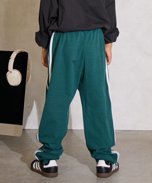PAIRMANON STREET（ペアマノンストリート）の「マルチファンクション 吸水速乾 ジョガー テーパード パンツ【PAIRMANON STREET】（その他パンツ・キッズ・ブラック系その他/ベージュ/グリーン系その他/ネイビー/オフホワイト/チャコールグレー/ホワイト系その他/グリーン/グレー系その他/ブラック/カーキ・100/110/120/130/140/150/160）」の19枚目の写真