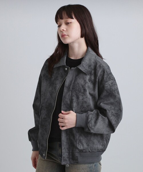 tk.TAKEO KIKUCHI（ティーケータケオキクチ）の「A－2シンセティックレザーブルゾン（ブルゾン・メンズ・ブラック/ダークブラウン系/ブラック系・01/02/03/04）」の16枚目の写真