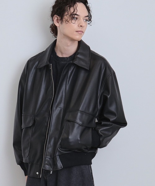 tk.TAKEO KIKUCHI（ティーケータケオキクチ）の「A－2シンセティックレザーブルゾン（ブルゾン・メンズ・ブラック/ダークブラウン系/ブラック系・01/02/03/04）」の2枚目の写真