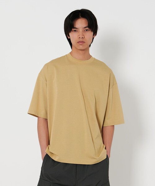 H BEAUTY&YOUTH UNITED ARROWS(エイチビューティーアンドユースユナイテッドアローズ)の「<H>ダルシャイニー クルーネック ショートスリーブ(Tシャツ/カットソー・メンズ・ブラック/ダークグレー/クリーム/ホワイト・L/M/S)」の4枚目の写真