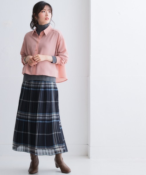 SMILE LAND（スマイルランド）の「＜大きいサイズ＞ シアーショート丈シャツ（吸汗速乾・防しわ）（シャツ/ブラウス・レディース・グリーン/ピンク/ブラウン系/ベージュ系・3L～4L/L～LL/5L～6L）」の17枚目の写真