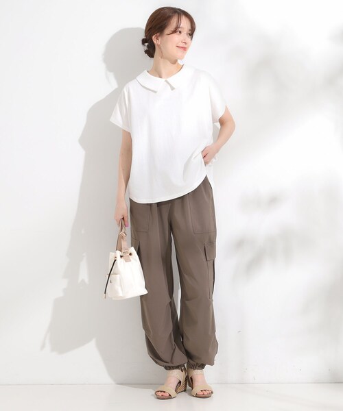 SHOO・LA・RUE（シューラルー）の「【S-LL】こだわりの襟バランスが大人かわいい ボックスシルエットトップス（Tシャツ/カットソー・レディース・ブラック/アイボリー・04/03/02/01）」の16枚目の写真