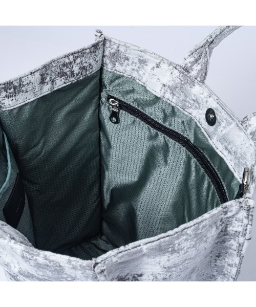 MANIUNO(マニウノ) NOVATEX 縦型スクエアトートバッグ（トートバッグ