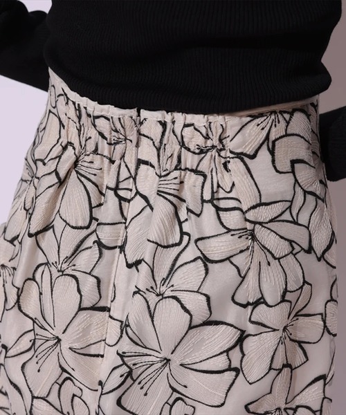Mystrada（マイストラーダ）の「ビオラ刺繍スカート（スカート）」 - WEAR