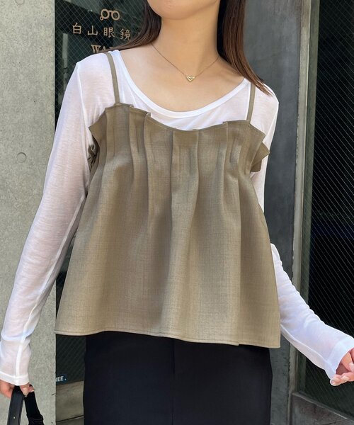 CAPRICIEUX LE'MAGE（カプリシューレマージュ）の「タックフレアキャミ（シャツ/ブラウス・レディース・ベージュ/ブラック・FREE）」の4枚目の写真