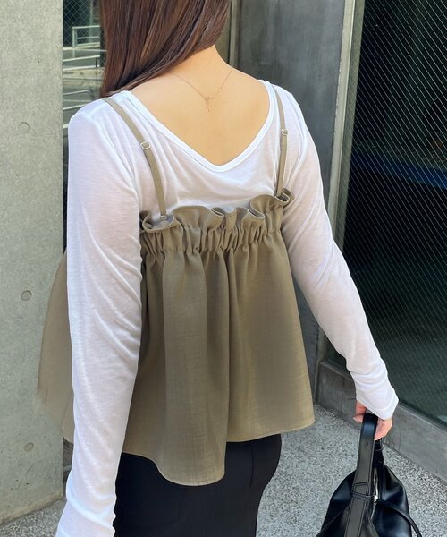 CAPRICIEUX LE'MAGE（カプリシューレマージュ）の「タックフレアキャミ（シャツ/ブラウス・レディース・ベージュ/ブラック・FREE）」の11枚目の写真