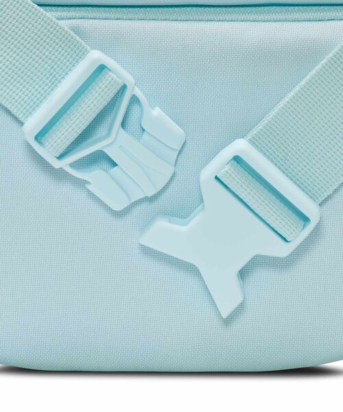 NIKE(ナイキ)の「ナイキ ヘリテージ クロスボディバッグ (3L) / Nike Heritage Crossbody Bag (3L) HV6615-474 Glacier Blue(ボディバッグ/ウエストポーチ・メンズ・ブルー系その他・ONE SIZE)」の6枚目の写真