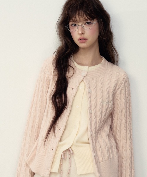 SunsetPark（サンセットパーク）の「レイヤード風 ケーブルニットカーディガン SP25f008【SunsetPark】（カーディガン/ボレロ・レディース・ピンク/ダークグレー・M/S）」の10枚目の写真
