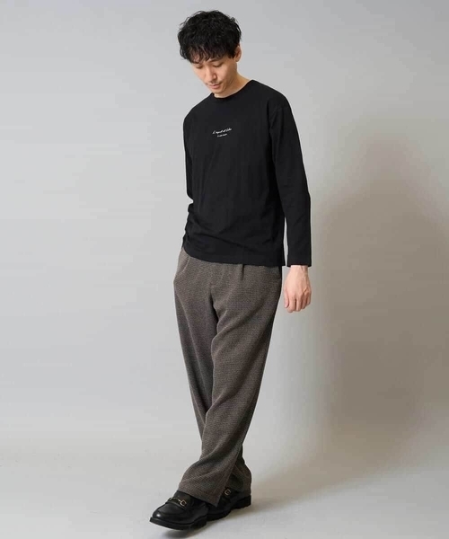 a.v.v（アーヴェヴェ）の「【コットン100％】ミニロゴプリントロングTシャツ　セミワイドシルエット（Tシャツ/カットソー・メンズ・ホワイト/チャコールグレー/ブラック/グリーン/クリーム・46/48/50/44）」の6枚目の写真