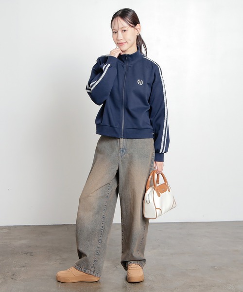 Honeys(ハニーズ)の「ゆるトラックジャケット(ジャージ・レディース・サックスブルー/アイボリー/ネイビー・L/S/M)」の8枚目の写真