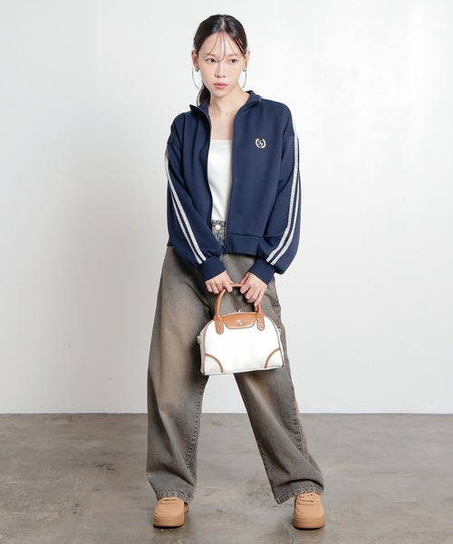 Honeys(ハニーズ)の「ゆるトラックジャケット(ジャージ・レディース・サックスブルー/アイボリー/ネイビー・L/S/M)」の9枚目の写真