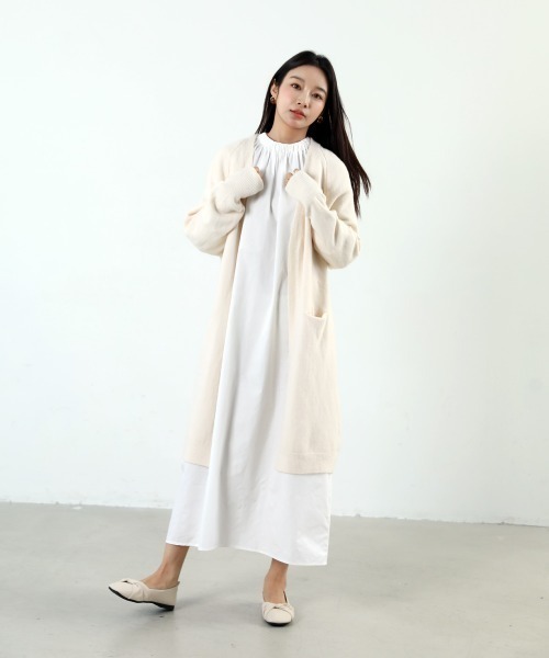 maison de LATIR（メゾンドラティール）の「ロングニットふわふわコーディガン（ニット/セーター・レディース・レッド/ホワイト/ネイビー/ブラック/グレー・FREE）」の17枚目の写真