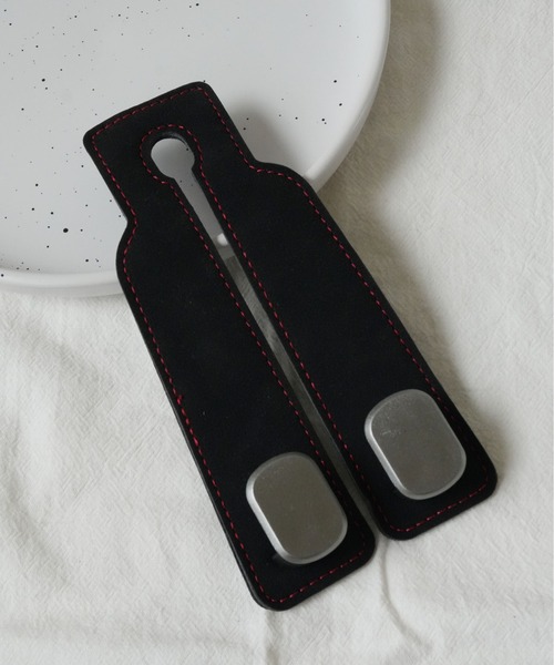 Port（ポート）の「【 Port / ポート 】 車載スマホホルダー付き ヘッドレストフック / カーアイテム（アウトドアグッズ・レディース・ブラック/ブラウン/グレー・FREE）」の5枚目の写真