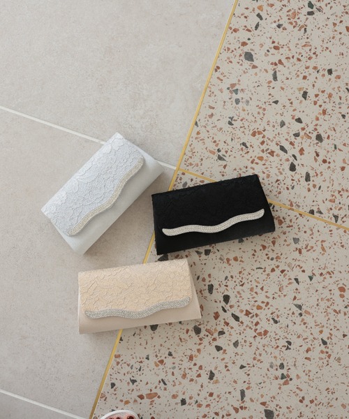 Cupid Heart（キューピッドハート）の「【Cupid Heart】結婚式用！波型ビジューレースbag（クラッチバッグ・レディース・ブラック/ベージュ/シルバー・MEDIUM）」の11枚目の写真