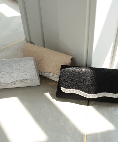 Cupid Heart（キューピッドハート）の「【Cupid Heart】結婚式用！波型ビジューレースbag（クラッチバッグ・レディース・ブラック/ベージュ/シルバー・MEDIUM）」の12枚目の写真