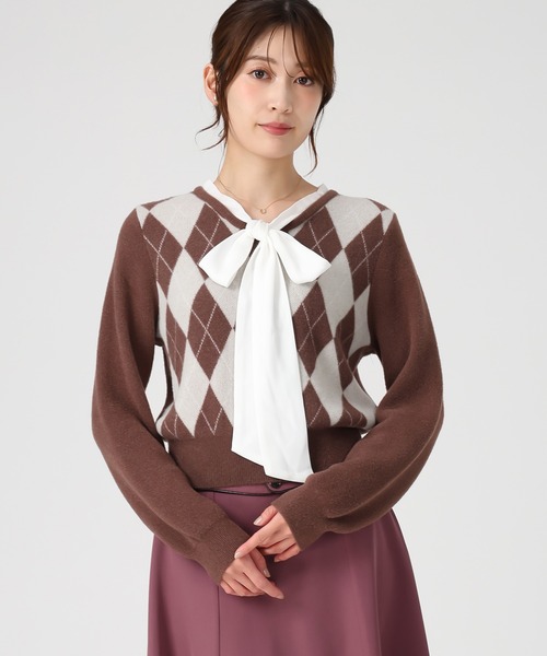 MISCH MASCH（ミッシュマッシュ）の「一部店舗限定 リボンボウタイアーガイルニット（ニット/セーター・レディース・ブラウン/アイボリー/ワイン・ﾌﾘ-）」の14枚目の写真