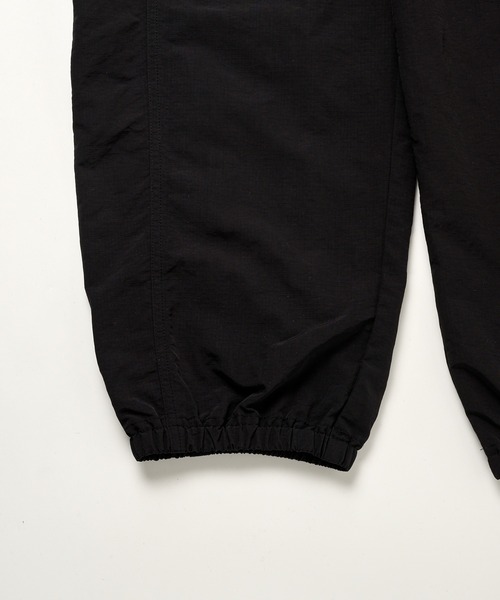 Eddie Bauer(エディーバウアー)の「EBTEK ナイロンメッシュ トラックパンツ(その他パンツ・メンズ・ブラック/ネイビー/グリーン・XL/L/M)」の21枚目の写真