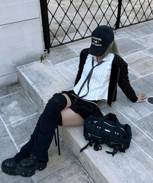 Never mind the XU / Chikashitsu+（ネバーマインド ザ エックスユー / チカシツプラス）の「【nmtc+】dot zip up hoodie / 【エヌエムティーシープラス】ドットジップパーカー（パーカー・レディース・グレー/ブラック・ONE SIZE）」の15枚目の写真